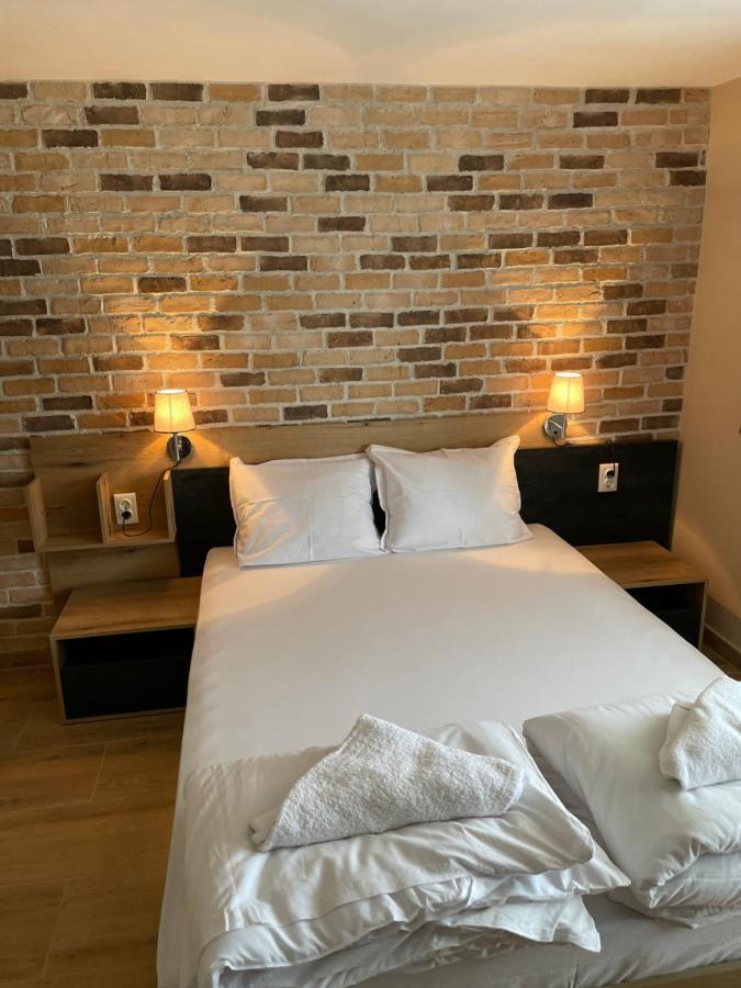 Family Hotel Malibu 체르노모레츠 외부 사진