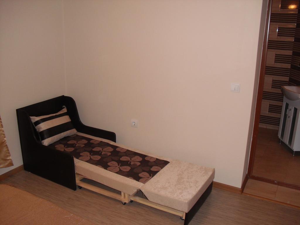 Family Hotel Malibu 체르노모레츠 외부 사진