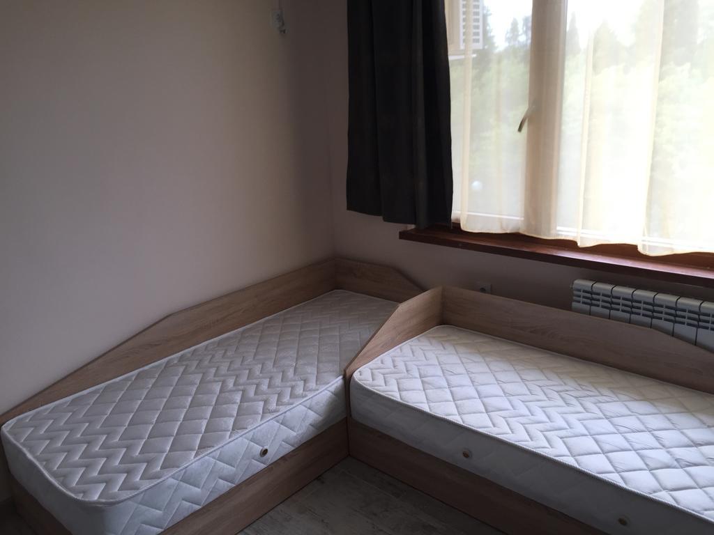 Family Hotel Malibu 체르노모레츠 외부 사진